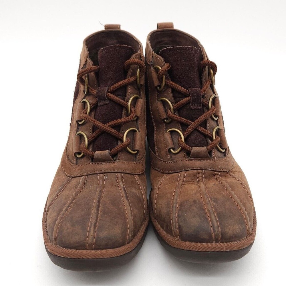 UGG Heather Womens 7.5 Duck Rain Ankle Boot Coconut Shell Brown Leather Lace Up - Picture 3 of 9